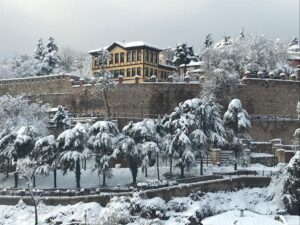 Bursa Öğretmenevi Kış Manzarası